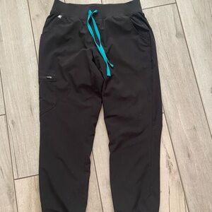 Women’s Figs Scrub Bottoms- Black